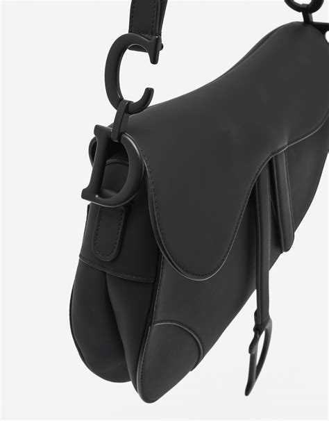 dior saddle pouch calfskin|christian dior saddle bag black.